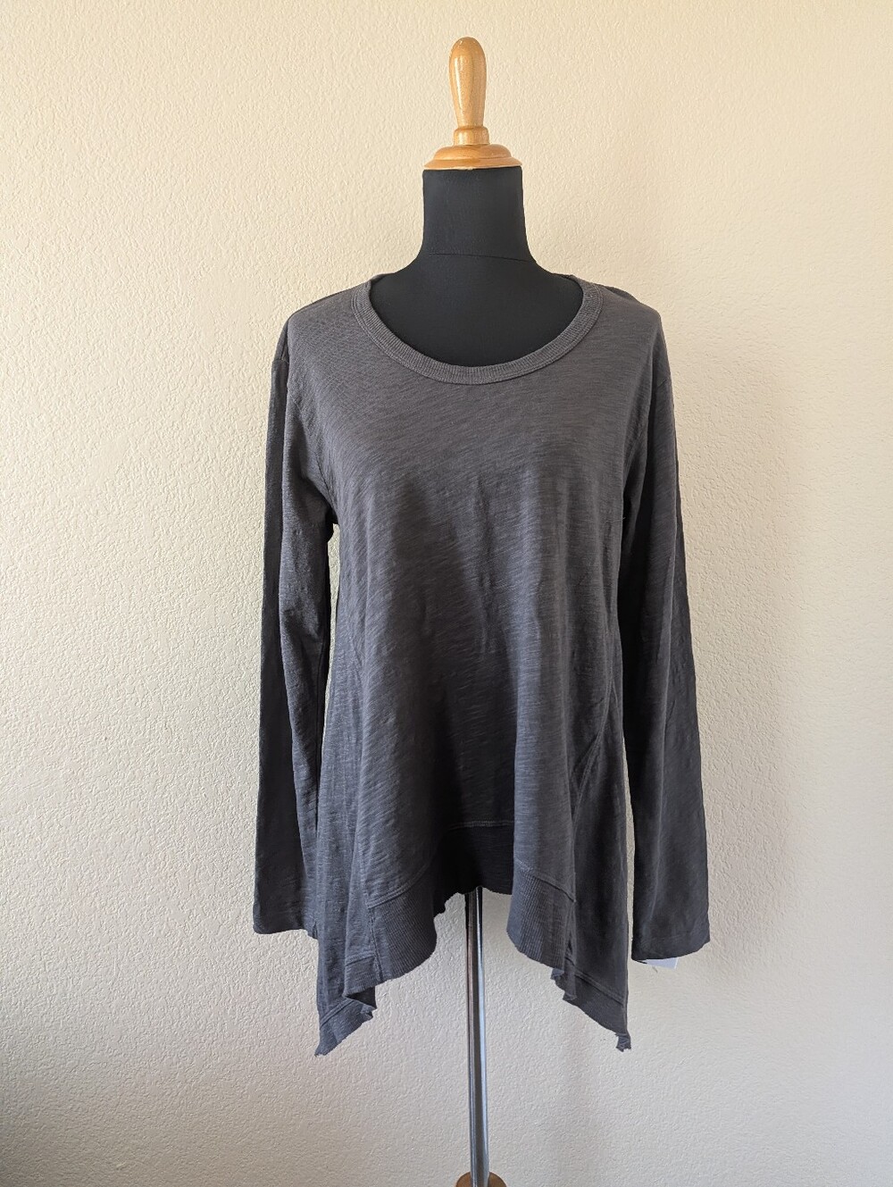 NWOT Wilt Brown Asymmetrical 100% Cotton Long Sleeve Tee Size M
